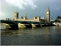 佳一教育设立英国全资子公司，开启股权激励