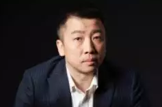 智课教育韦晓亮：自驱型员工不需要“996”，伪装加班才有毒